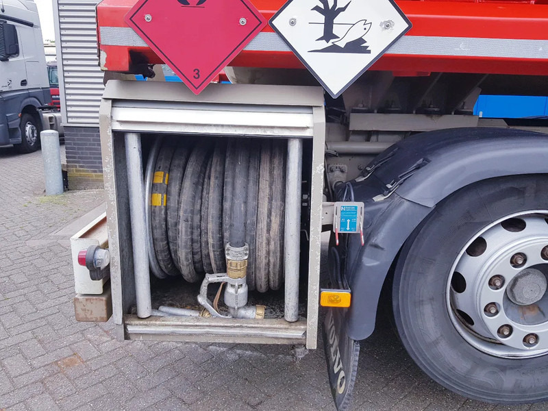 شاحنة صهريج Volvo FM 9.340 Fuel 21.400 Liter 3 Comp Euro 3: صورة 12