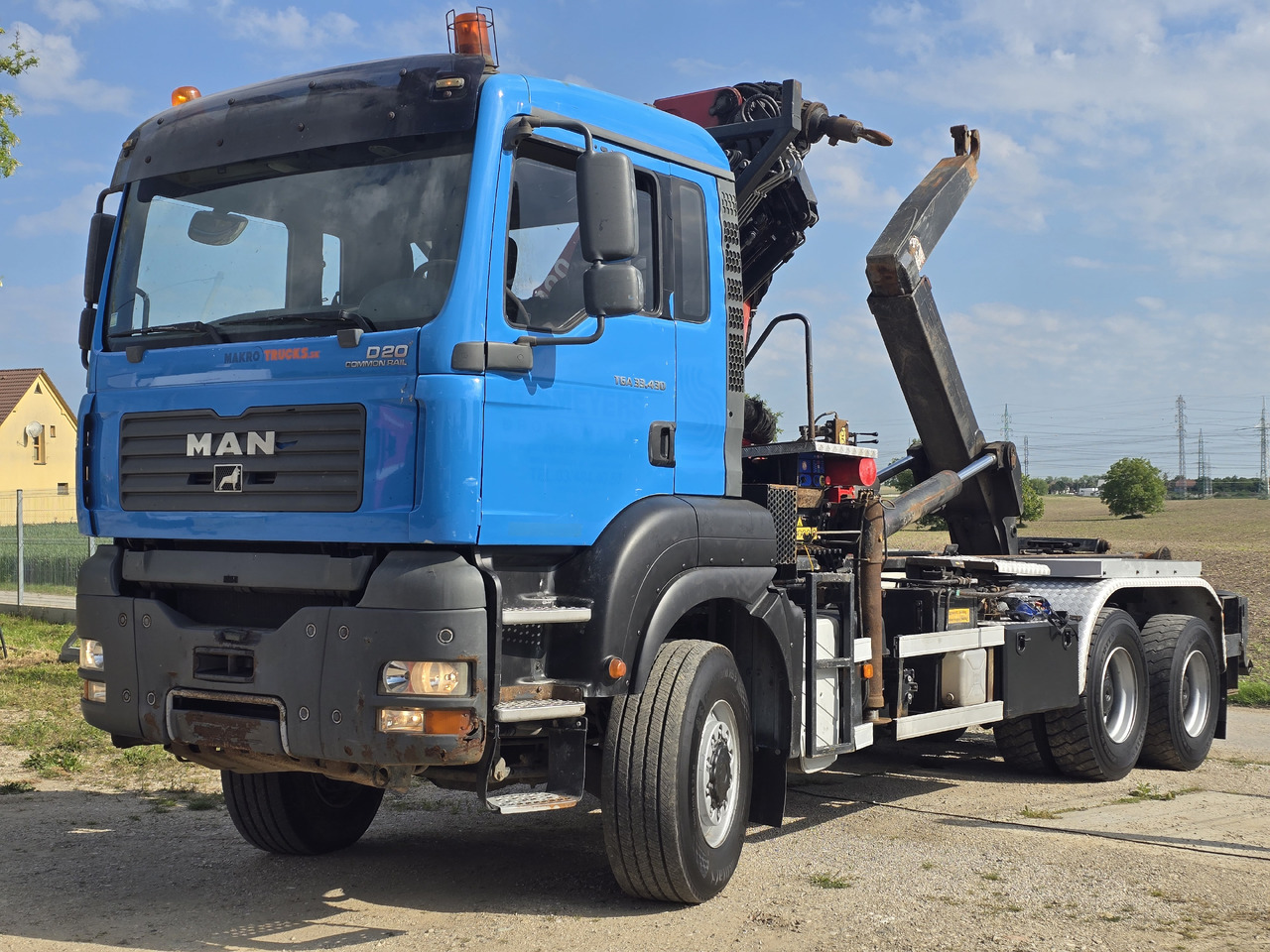 MAN TGA 33.430 6X6 / HMF 1823 K3+REM.CON./ HOOK SYSTEM 2x in stock - شاحنة برافعة خطافية, شاحنة كرين: صورة 4 MAN TGA 33.430 6X6 / HMF 1823 K3+REM.CON./ HOOK SYSTEM 2x in stock - شاحنة برافعة خطافية, شاحنة كرين: صورة 4