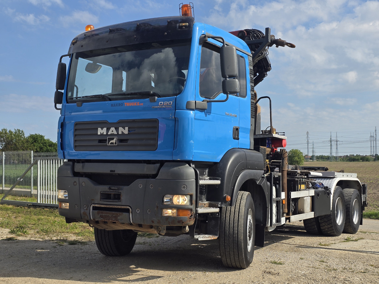 MAN TGA 33.430 6X6 / HMF 1823 K3+REM.CON./ HOOK SYSTEM - شاحنة برافعة خطافية, شاحنة كرين: صورة 2 MAN TGA 33.430 6X6 / HMF 1823 K3+REM.CON./ HOOK SYSTEM - شاحنة برافعة خطافية, شاحنة كرين: صورة 2