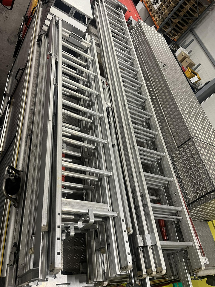 شاحنة حريق SCANIA P94GB 4x2 NZ310 - Fire engine - RESERVERAD !!: صورة 21 شاحنة حريق SCANIA P94GB 4x2 NZ310 - Fire engine - RESERVERAD !!: صورة 21