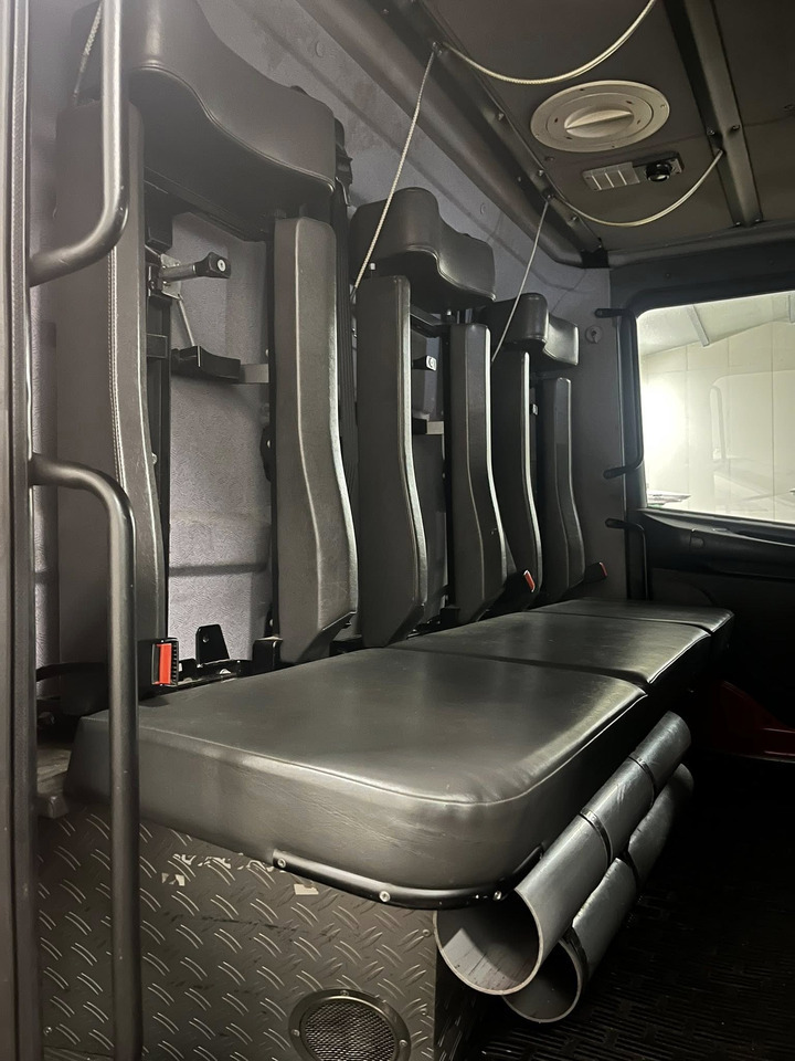 شاحنة حريق SCANIA P94GB 4x2 NZ310 - Fire engine - RESERVERAD !!: صورة 20 شاحنة حريق SCANIA P94GB 4x2 NZ310 - Fire engine - RESERVERAD !!: صورة 20