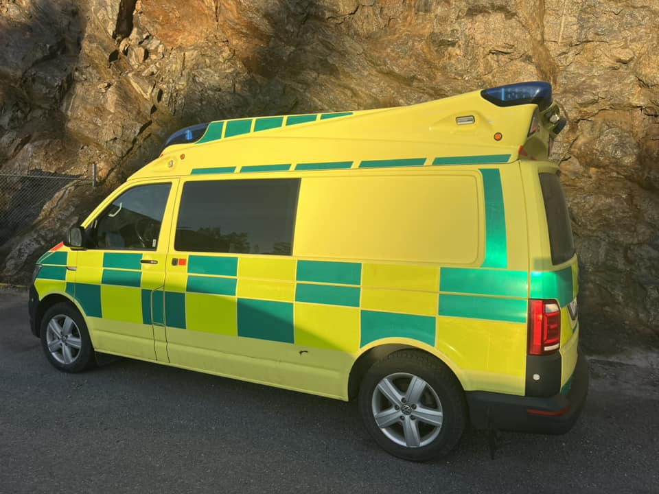 Volkswagen T6 4motions - AMBULANCE / Швидка допомога / Shvydka dopomoha - سيارة إسعاف: صورة 3 Volkswagen T6 4motions - AMBULANCE / Швидка допомога / Shvydka dopomoha - سيارة إسعاف: صورة 3