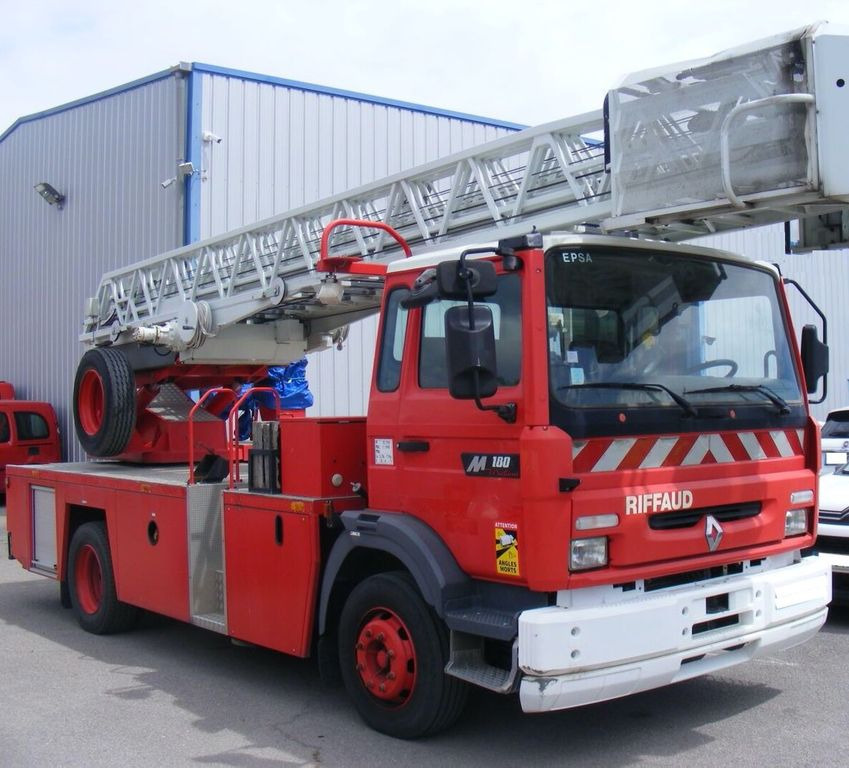 Renault Midliner M180 Drehleiter Feuerwehr EPSA23.5 1999 - منصة محمولة مثبتة على الشاحنة: صورة 2 Renault Midliner M180 Drehleiter Feuerwehr EPSA23.5 1999 - منصة محمولة مثبتة على الشاحنة: صورة 2
