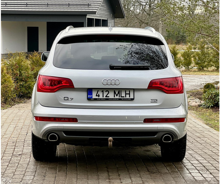 Audi Q7 - سيارة: صورة 5 Audi Q7 - سيارة: صورة 5