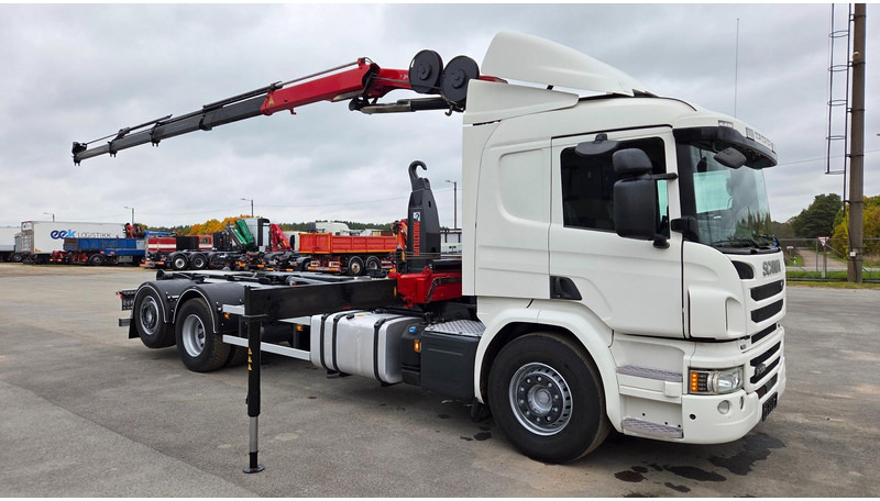 Scania P370 6X2*4 HMF 1730 - شاحنة برافعة خطافية, شاحنة كرين: صورة 2 Scania P370 6X2*4 HMF 1730 - شاحنة برافعة خطافية, شاحنة كرين: صورة 2
