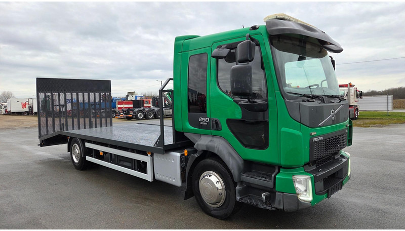 Volvo FL250 4X2 - شاحنة نقل سيارات شاحنة: صورة 2 Volvo FL250 4X2 - شاحنة نقل سيارات شاحنة: صورة 2
