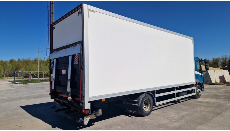 Volvo FL260 4X2 - شاحنة صندوقية: صورة 3 Volvo FL260 4X2 - شاحنة صندوقية: صورة 3