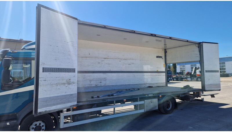 Volvo FL260 4X2 - شاحنة صندوقية: صورة 5 Volvo FL260 4X2 - شاحنة صندوقية: صورة 5