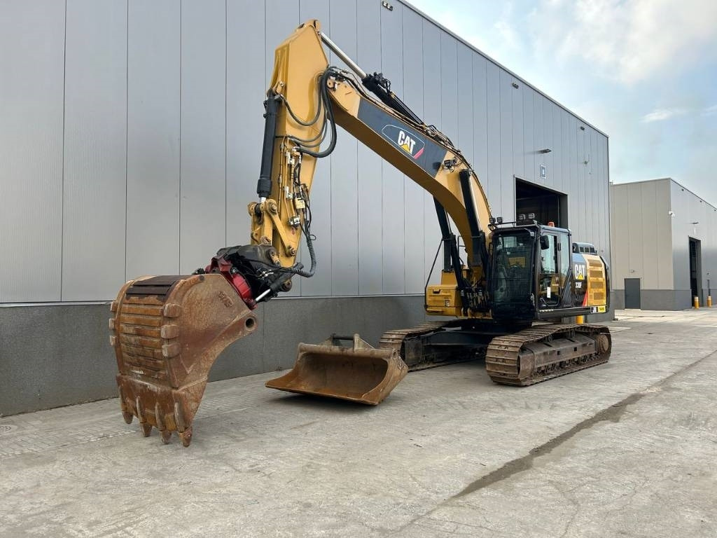 CAT 330F L (Roto|GPS|2 buckets) - حفار زاحف: صورة 2 CAT 330F L (Roto|GPS|2 buckets) - حفار زاحف: صورة 2