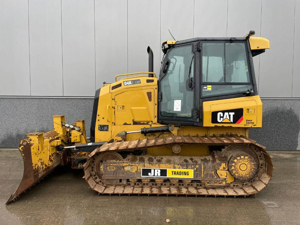 CAT D 4 K 2 LGP (Under Preparation) - بلدوزر: صورة 1 CAT D 4 K 2 LGP (Under Preparation) - بلدوزر: صورة 1