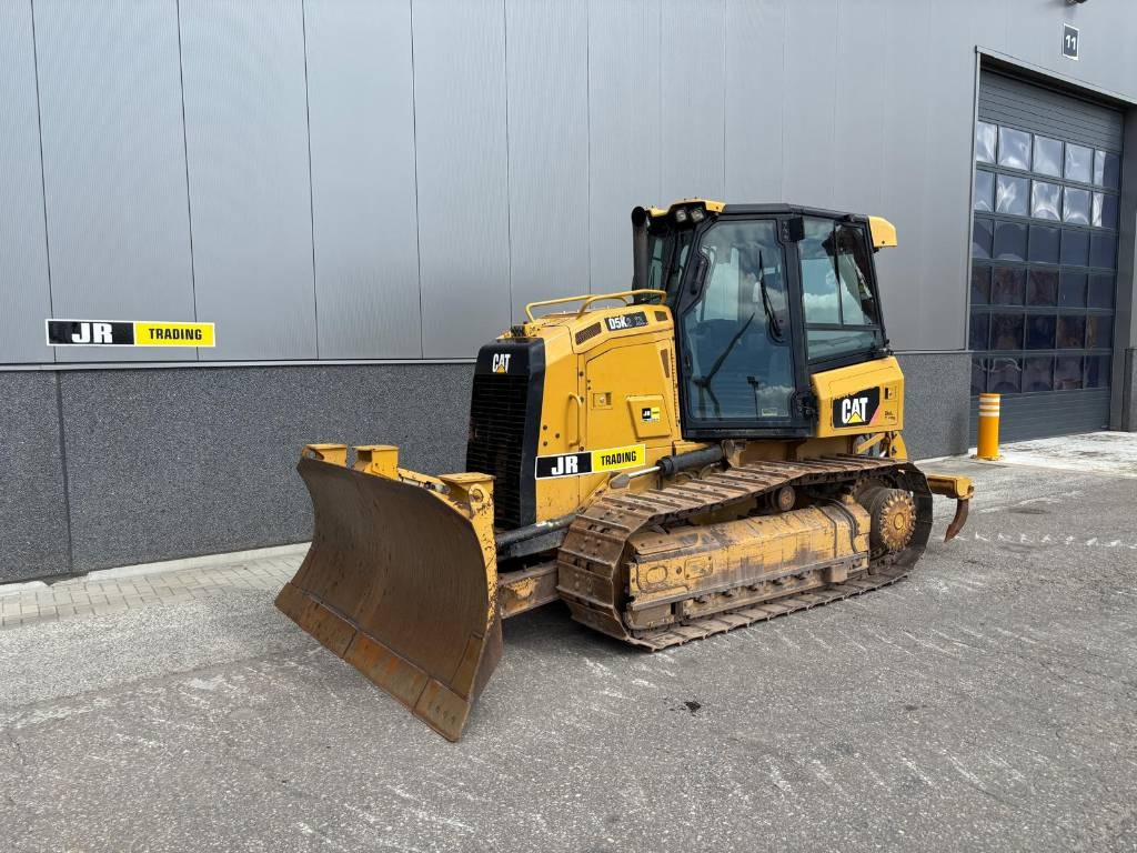 CAT D 5 K 2 XL (Low Verified Hours) - بلدوزر: صورة 1 CAT D 5 K 2 XL (Low Verified Hours) - بلدوزر: صورة 1