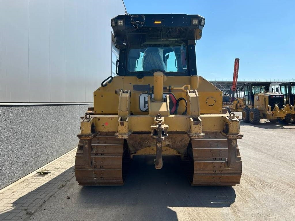 CAT D 5 LGP (new undercarriage + ripper) - بلدوزر: صورة 4 CAT D 5 LGP (new undercarriage + ripper) - بلدوزر: صورة 4