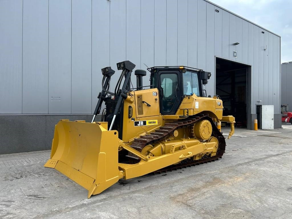 CAT D 6 XL (LOW HOURS - CE CERTIFIED) - بلدوزر: صورة 2 CAT D 6 XL (LOW HOURS - CE CERTIFIED) - بلدوزر: صورة 2