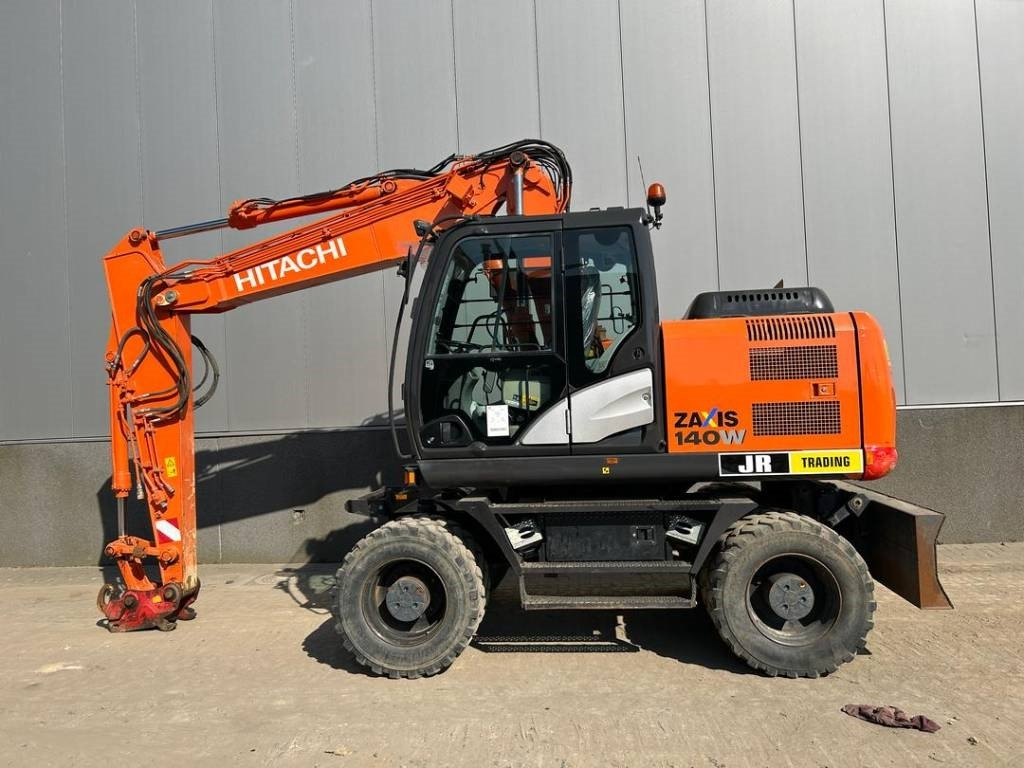 Hitachi ZX 140 W-5B - حفار ذو عجلات: صورة 1 Hitachi ZX 140 W-5B - حفار ذو عجلات: صورة 1