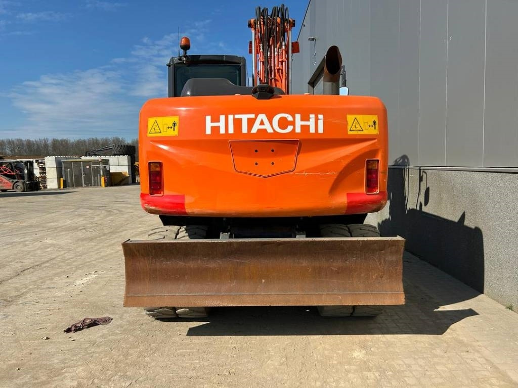 Hitachi ZX 140 W-5B - حفار ذو عجلات: صورة 4 Hitachi ZX 140 W-5B - حفار ذو عجلات: صورة 4