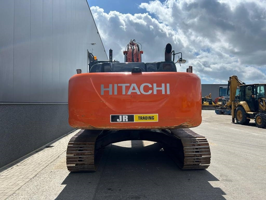 Hitachi ZX 250 LC-6 (GPS Prepared) - حفار زاحف: صورة 4 Hitachi ZX 250 LC-6 (GPS Prepared) - حفار زاحف: صورة 4
