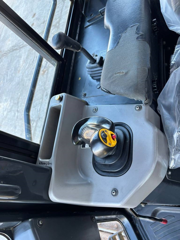 بلدوزر Komatsu D 61 PX-23: صورة 12