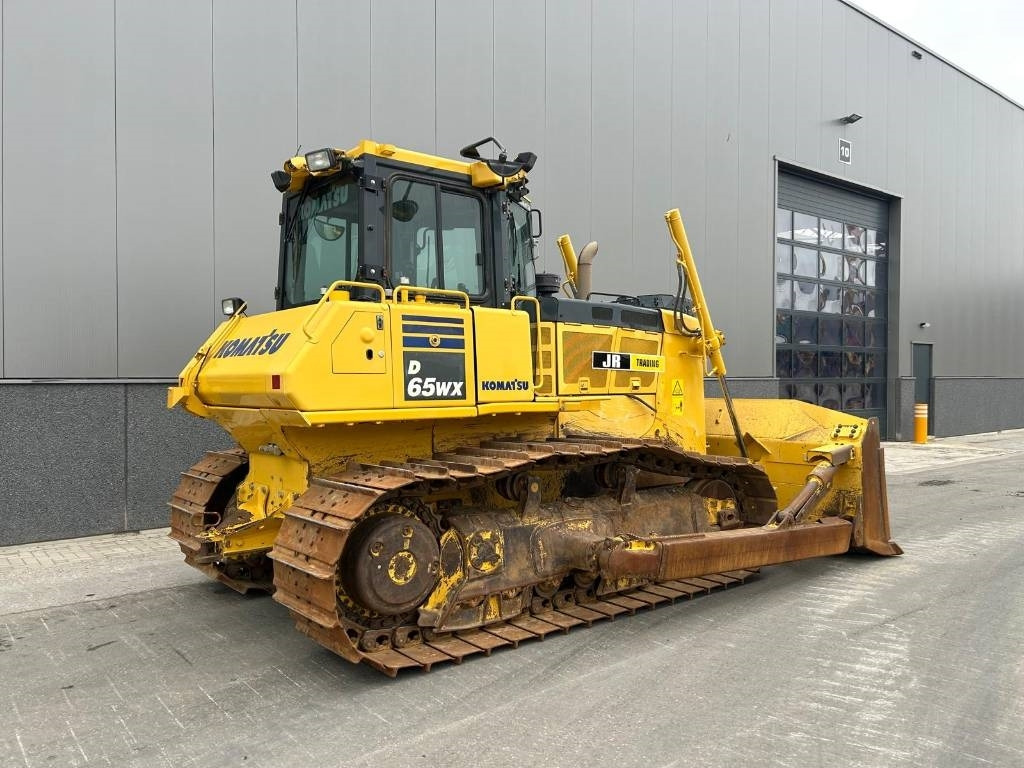 Komatsu D 65 WX-18 - بلدوزر: صورة 5 Komatsu D 65 WX-18 - بلدوزر: صورة 5