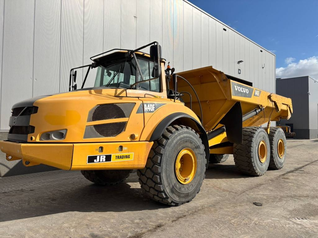 Volvo A 40 F - شاحنة مفصلية: صورة 1 Volvo A 40 F - شاحنة مفصلية: صورة 1