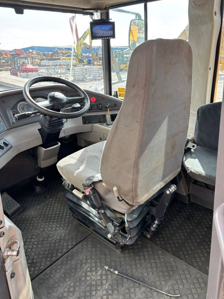 شاحنة مفصلية Volvo A 40 F: صورة 11