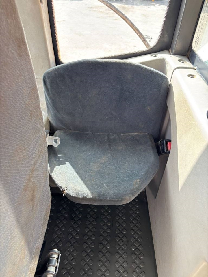 شاحنة مفصلية Volvo A 40 F: صورة 12