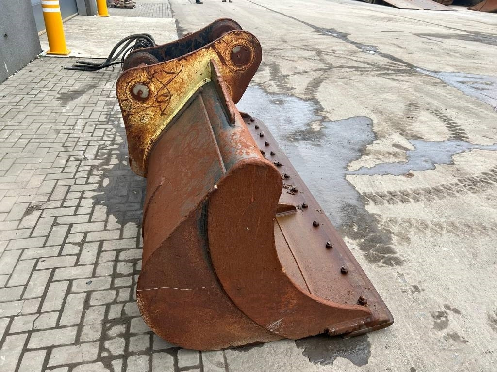 Volvo EC 480 E L coupler + bucket - بكت - آلات الإنشاء: صورة 5 Volvo EC 480 E L coupler + bucket - بكت - آلات الإنشاء: صورة 5