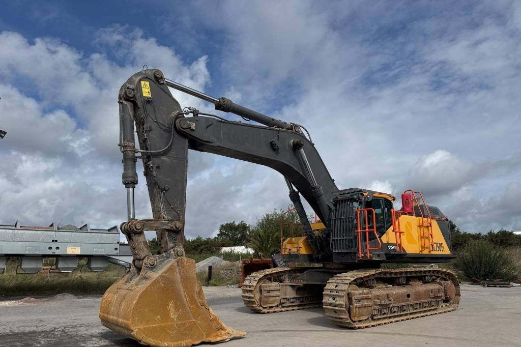 Volvo EC 750 EL (On Transport) - حفار زاحف: صورة 1 Volvo EC 750 EL (On Transport) - حفار زاحف: صورة 1