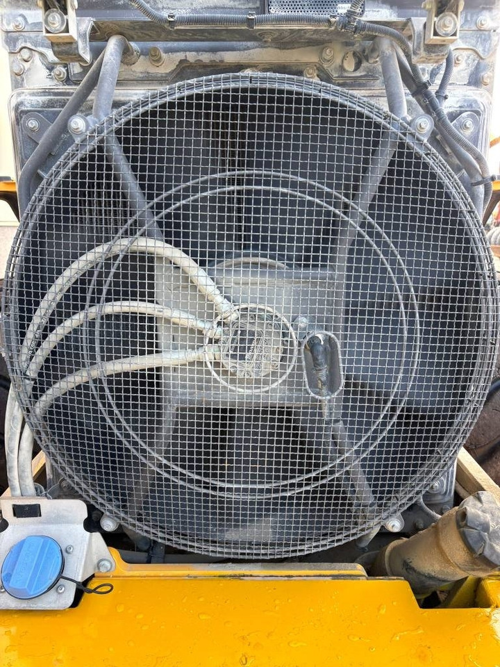 اللودر بعجل Volvo L 70 H: صورة 22 اللودر بعجل Volvo L 70 H: صورة 22