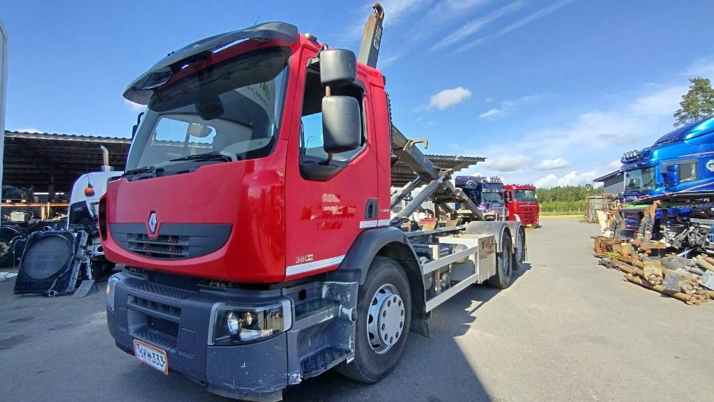 Renault Premium 380dxi 5,30m multilift koukkulaite - شاحنة برافعة خطافية: صورة 2 Renault Premium 380dxi 5,30m multilift koukkulaite - شاحنة برافعة خطافية: صورة 2