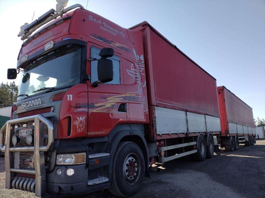 شاحنة ذات ستائر جانبية Scania Nousukapelli+Jyki kärry 3m sisäkork.liukukatot: صورة 6