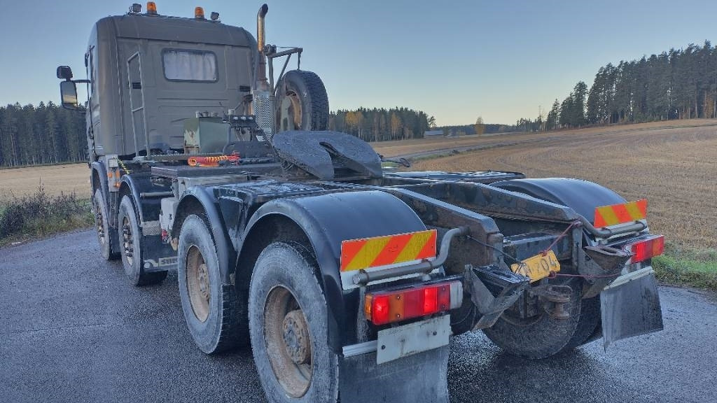 Scania R144 530 8x4 RASKASVETURI - رأس تريلا: صورة 3 Scania R144 530 8x4 RASKASVETURI - رأس تريلا: صورة 3