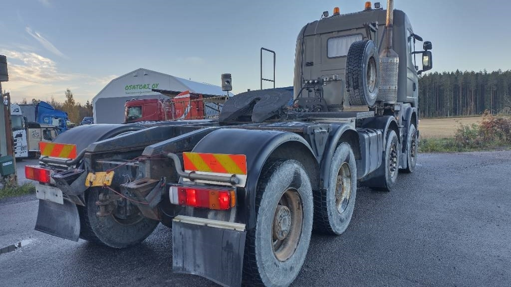 Scania R144 530 8x4 RASKASVETURI - رأس تريلا: صورة 5 Scania R144 530 8x4 RASKASVETURI - رأس تريلا: صورة 5