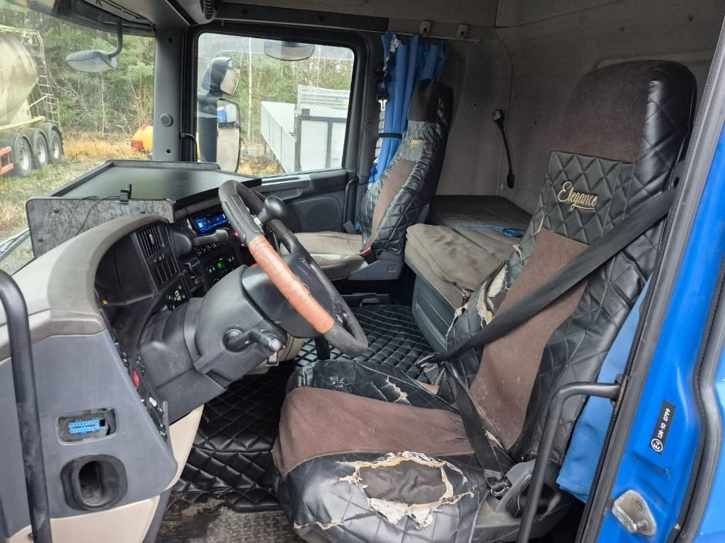 Scania R500 6x2 ilmajousi alusta - شاحنة بهيكل معدني للمقصورة: صورة 3 Scania R500 6x2 ilmajousi alusta - شاحنة بهيكل معدني للمقصورة: صورة 3