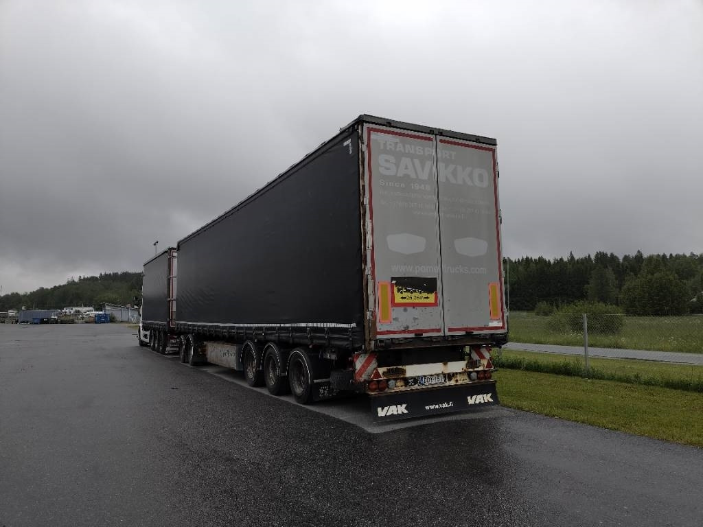 Scania R580 8x4 kapellilava+Dolly+kärry 76tn juna - شاحنة ذات ستائر جانبية: صورة 5 Scania R580 8x4 kapellilava+Dolly+kärry 76tn juna - شاحنة ذات ستائر جانبية: صورة 5