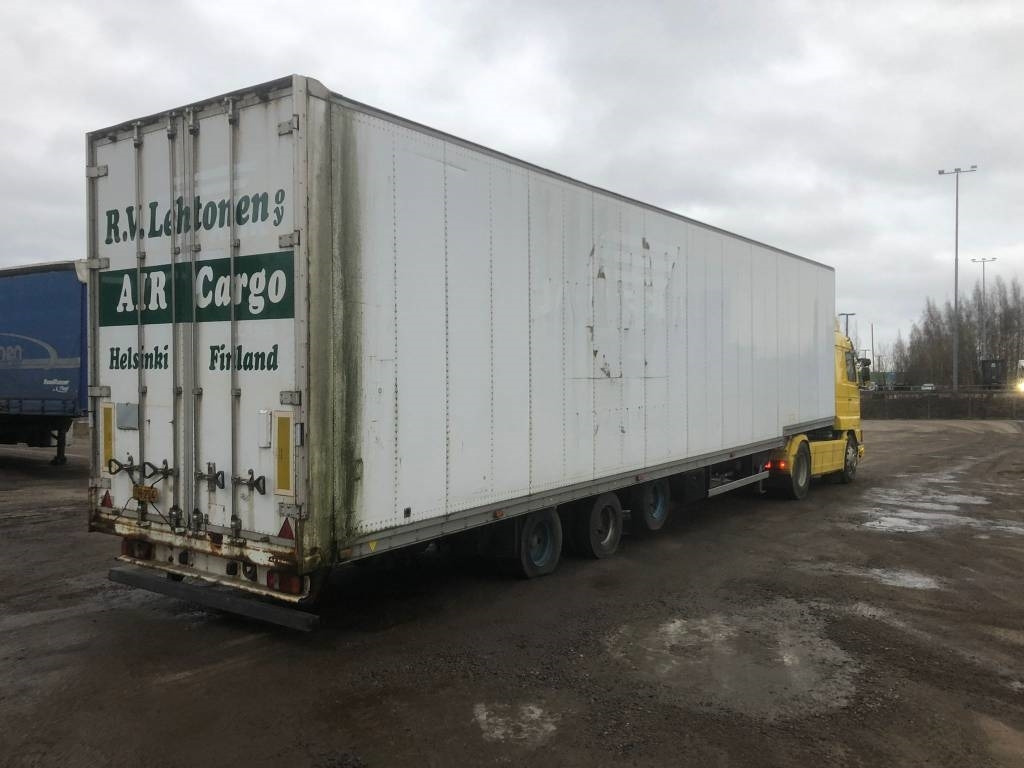 Van Hool pokattu megakärry,varastoksi - نصف مقطورة بصندوق مغلق: صورة 4 Van Hool pokattu megakärry,varastoksi - نصف مقطورة بصندوق مغلق: صورة 4