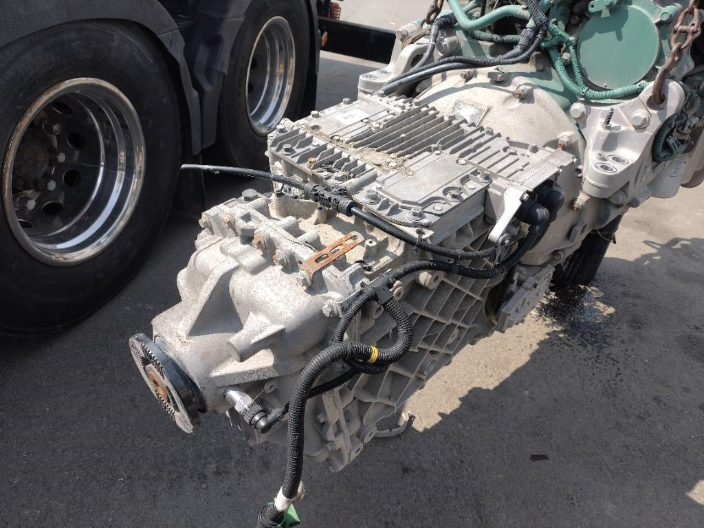 Volvo AT2612D - صندوق التروس - شاحنة: صورة 1 Volvo AT2612D - صندوق التروس - شاحنة: صورة 1