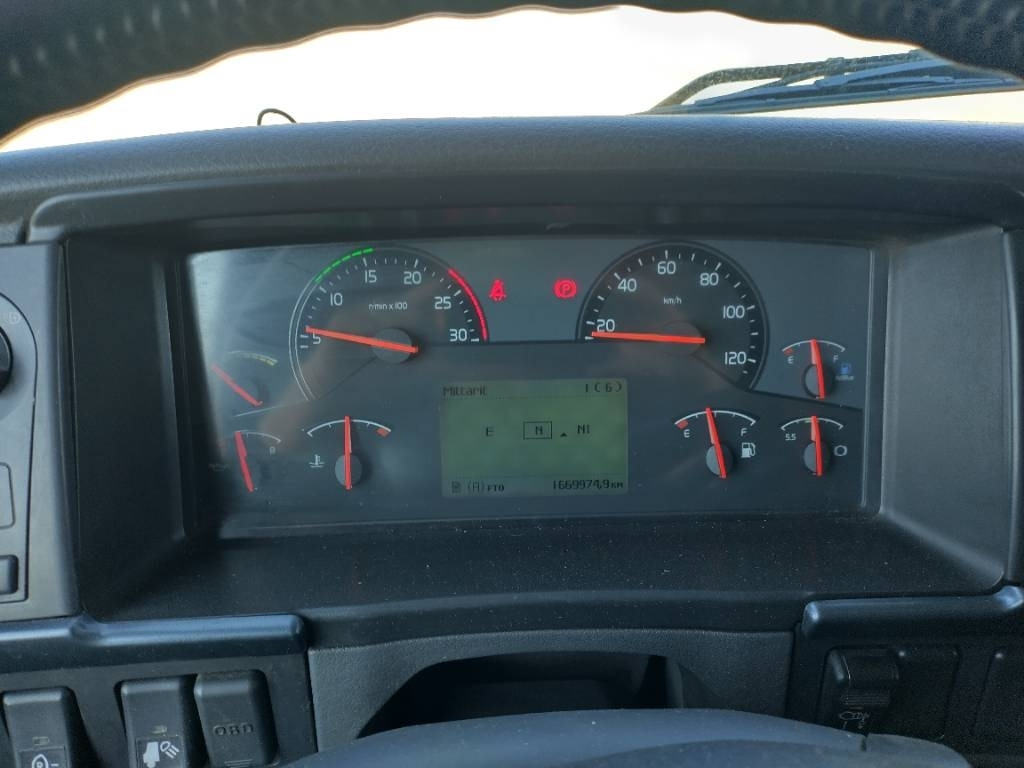 شاحنة صندوقية Volvo FH13 6x4 toplift ketjupurku +Toplift 5 aks. Kärty: صورة 7 شاحنة صندوقية Volvo FH13 6x4 toplift ketjupurku +Toplift 5 aks. Kärty: صورة 7