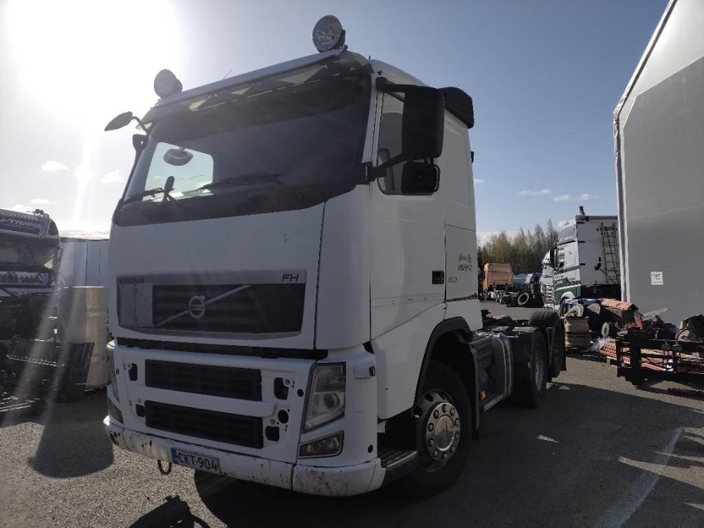 Volvo FH460 6x2 veturi kääntyvä teli - رأس تريلا: صورة 2 Volvo FH460 6x2 veturi kääntyvä teli - رأس تريلا: صورة 2
