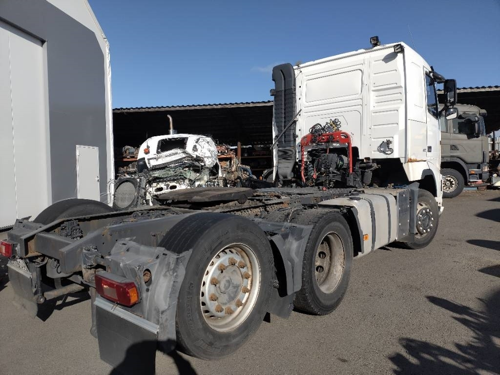 Volvo FH460 6x2 veturi kääntyvä teli - رأس تريلا: صورة 3 Volvo FH460 6x2 veturi kääntyvä teli - رأس تريلا: صورة 3
