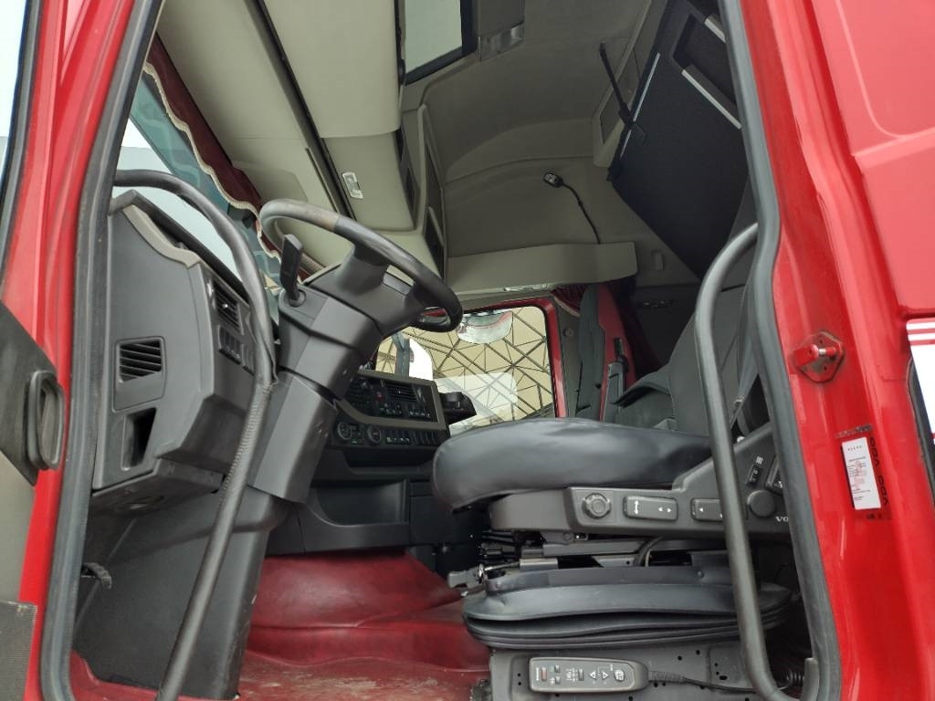 Volvo FH500 6x4 nouseva ja katkeeva teliveto - مقطورة السحب: صورة 5 Volvo FH500 6x4 nouseva ja katkeeva teliveto - مقطورة السحب: صورة 5