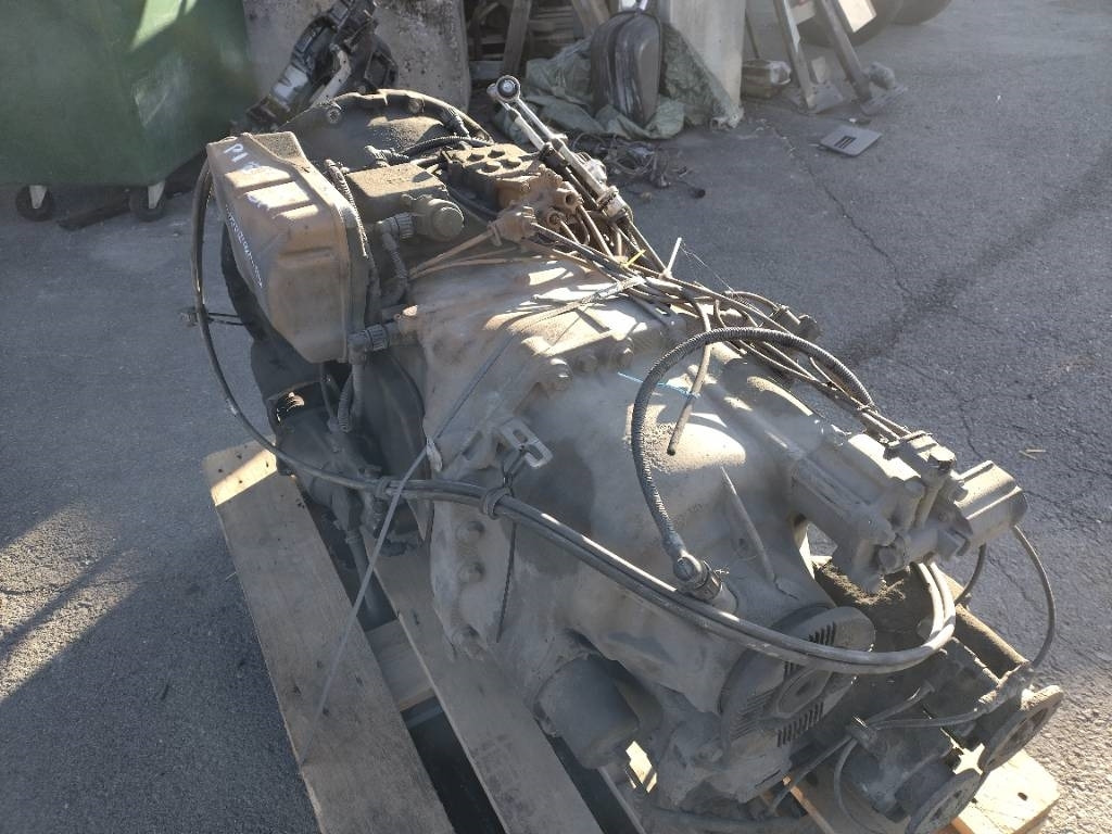 Volvo VT2214B - صندوق التروس - شاحنة: صورة 1 Volvo VT2214B - صندوق التروس - شاحنة: صورة 1
