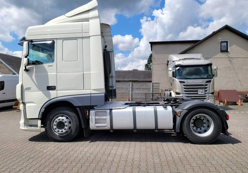 DAF XF510 SPACE CAB / SPROWADZONY / MANUAL / RETARDER - رأس تريلا: صورة 5 DAF XF510 SPACE CAB / SPROWADZONY / MANUAL / RETARDER - رأس تريلا: صورة 5