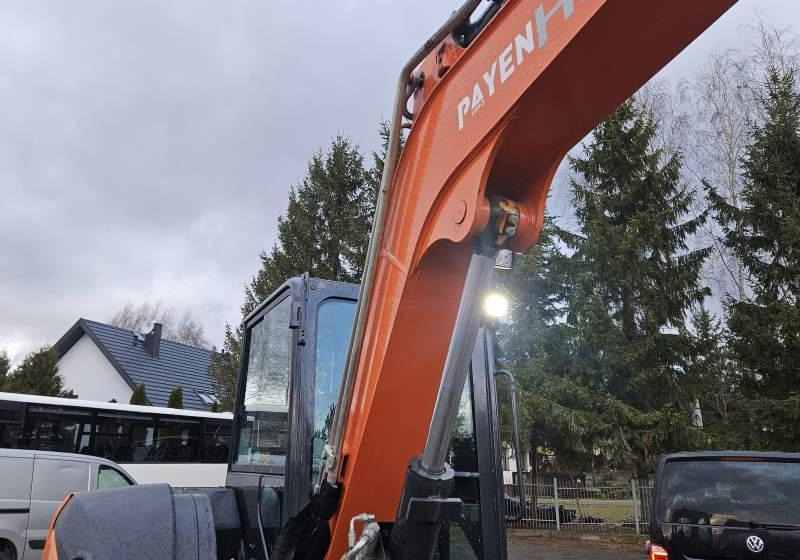 Hitachi ZX48U-5A CLR / 3 ŁYŻKI / SPROWADZONA / 2 300 MTH - حفار زاحف: صورة 4 Hitachi ZX48U-5A CLR / 3 ŁYŻKI / SPROWADZONA / 2 300 MTH - حفار زاحف: صورة 4