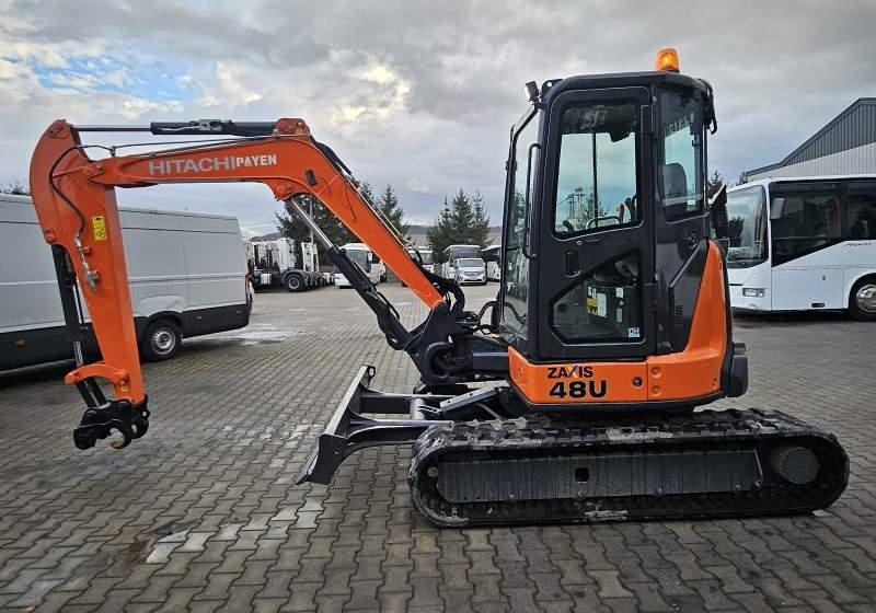 Hitachi ZX48U-5A CLR / 3 ŁYŻKI / SPROWADZONA / 2 300 MTH - حفار زاحف: صورة 2 Hitachi ZX48U-5A CLR / 3 ŁYŻKI / SPROWADZONA / 2 300 MTH - حفار زاحف: صورة 2