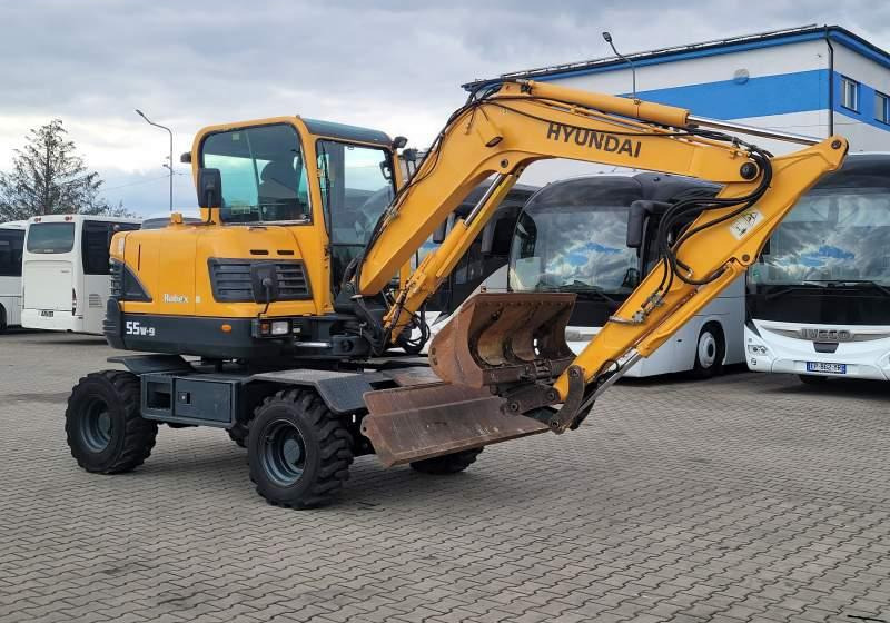 Hyundai ROBEX 55W-9 EXCAVATOR / SPROWADZONY Z FRANCJI - حفار ذو عجلات: صورة 1 Hyundai ROBEX 55W-9 EXCAVATOR / SPROWADZONY Z FRANCJI - حفار ذو عجلات: صورة 1