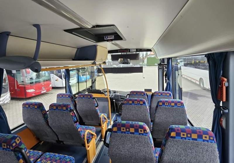 Irisbus RECREO / SPROWADZONE / MANUAL / WEBASTO - حافلة الضواحي: صورة 5 Irisbus RECREO / SPROWADZONE / MANUAL / WEBASTO - حافلة الضواحي: صورة 5