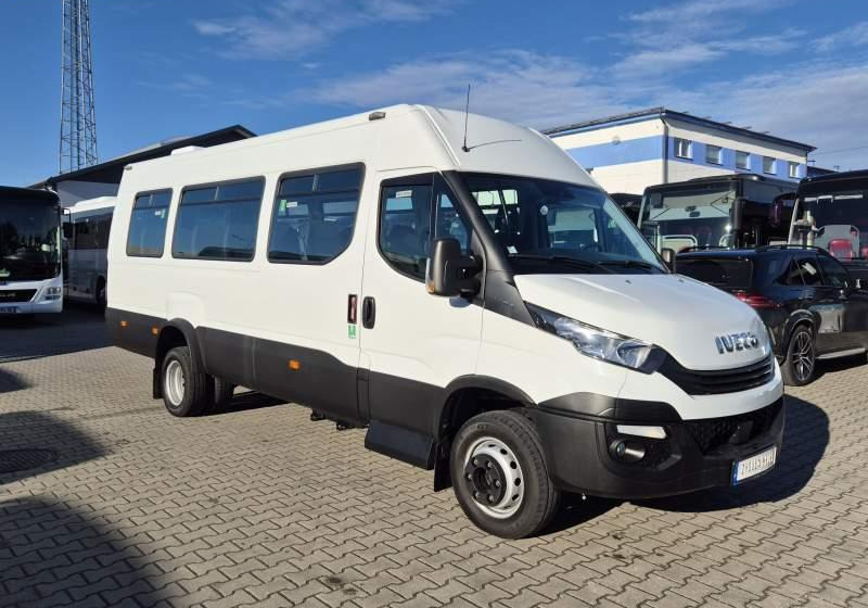 Iveco A60C15 DAILY/SPROWADZONE/EURO 6/92 000 KM / KLIMA - حافلة صغيرة, ميكروباص: صورة 4 Iveco A60C15 DAILY/SPROWADZONE/EURO 6/92 000 KM / KLIMA - حافلة صغيرة, ميكروباص: صورة 4