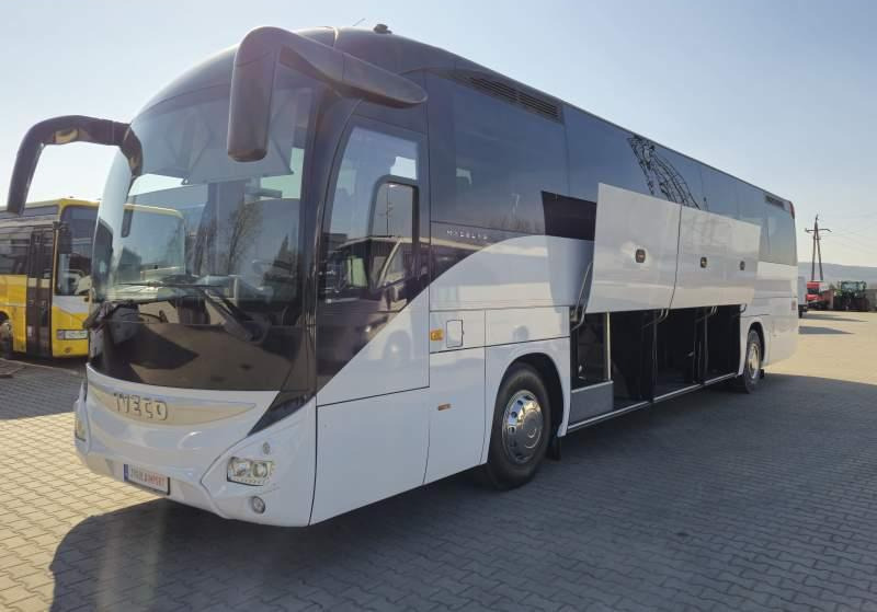 Iveco MAGELYS / SPROWADZONY / WINDA / EURO 6 - حافلة نقل لمسافات طويلة: صورة 5 Iveco MAGELYS / SPROWADZONY / WINDA / EURO 6 - حافلة نقل لمسافات طويلة: صورة 5