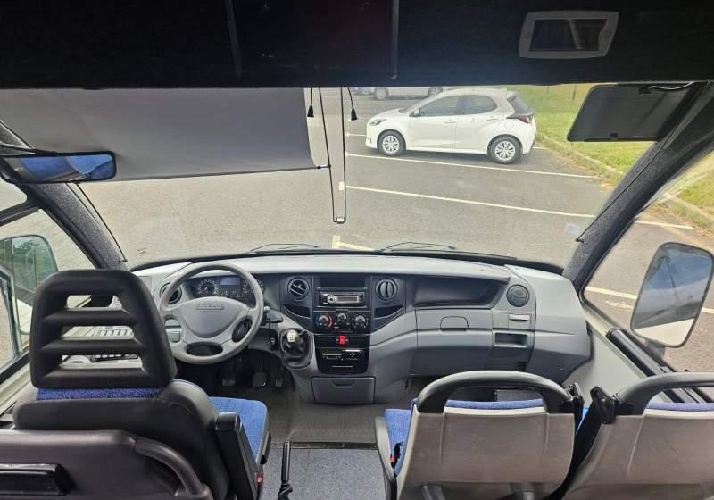 Iveco WING / SPROWADZONY/ 34 MIEJSCA/ MANUAL - حافلة صغيرة, ميكروباص: صورة 2 Iveco WING / SPROWADZONY/ 34 MIEJSCA/ MANUAL - حافلة صغيرة, ميكروباص: صورة 2