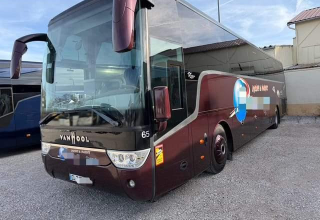 VanHool ALICRON TX16 / SPROWADZONY / 59 MIEJSC/ WC - حافلة نقل لمسافات طويلة: صورة 1 VanHool ALICRON TX16 / SPROWADZONY / 59 MIEJSC/ WC - حافلة نقل لمسافات طويلة: صورة 1
